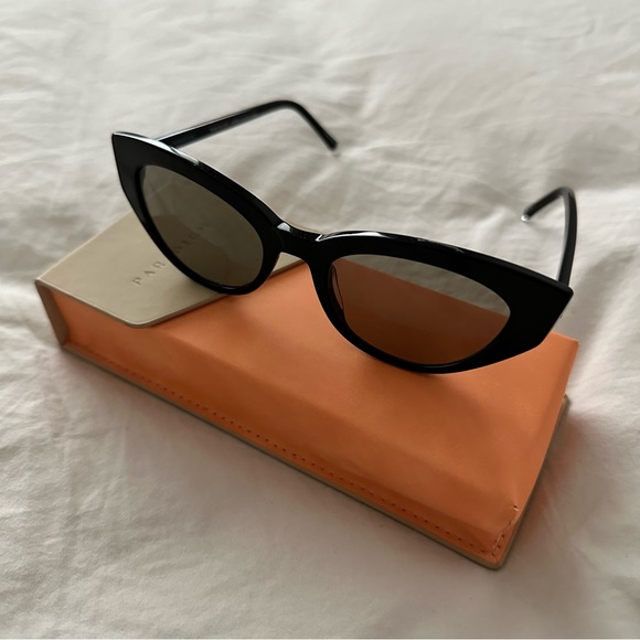 PARADIGM CAT EYE SUNGLASSES - Bianca in Black - Picture 2 of 10